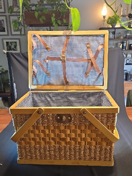 Vintage Woven Wood Picnic Basket with Wooden Handles and Blue